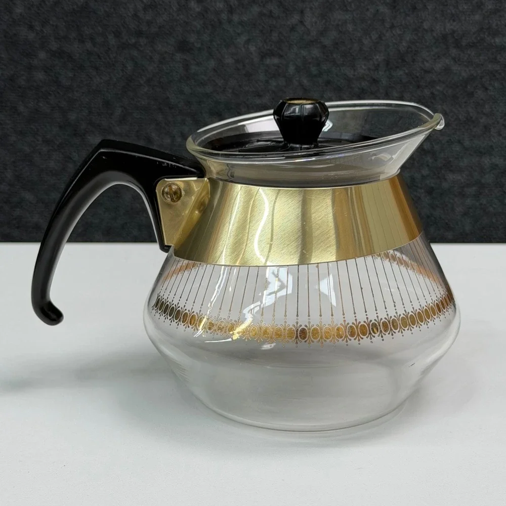 Vintage Pyrex 2 Cup Glass Carafe Gold Medallion Atomic Starburst Coffee Server